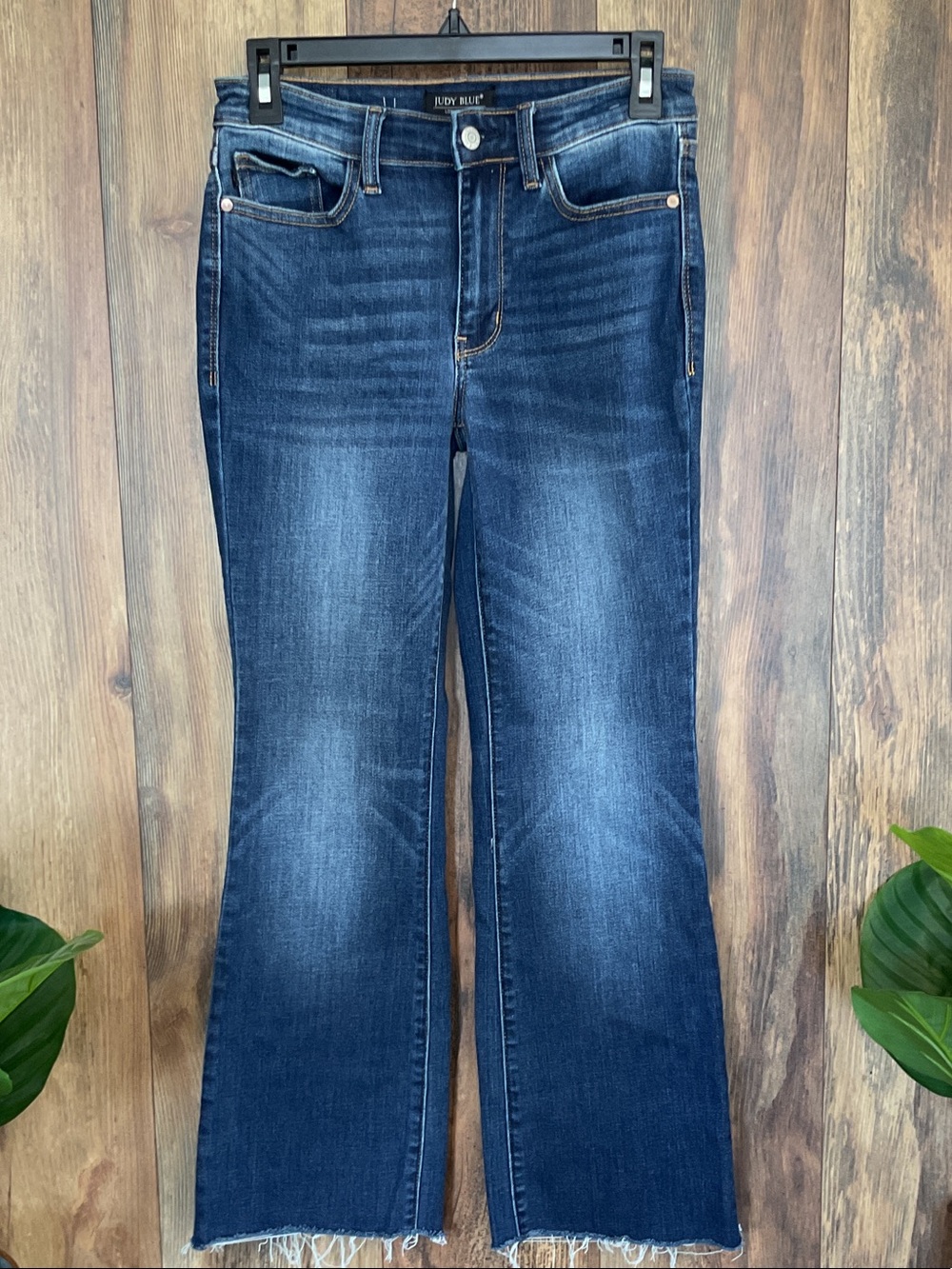 Judy Blue Mid Rise Non Distressed Boot Cut Denim Jeans 3/26 427B